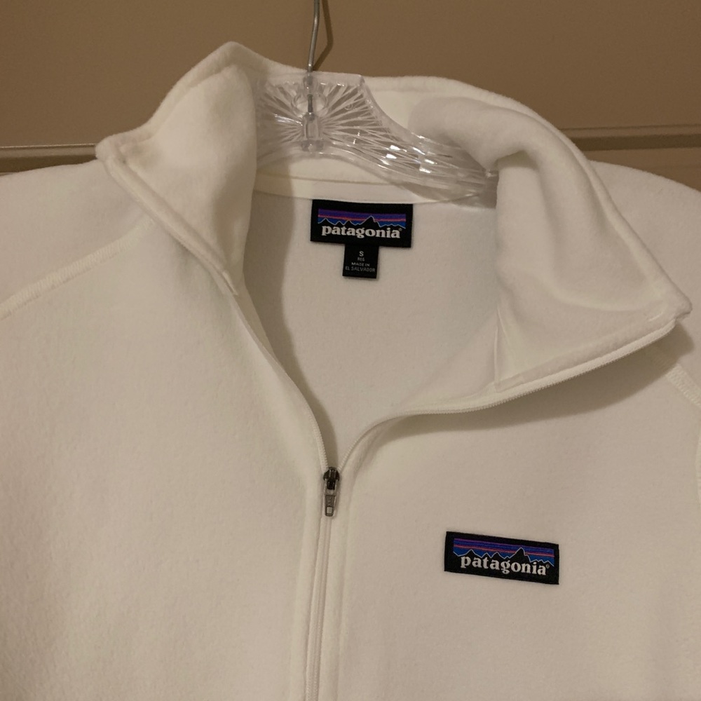 Patagonia Woman’s White Fleece